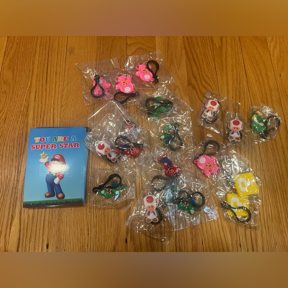 Super Mario Character Keychains clips - Multicolor birthday or party